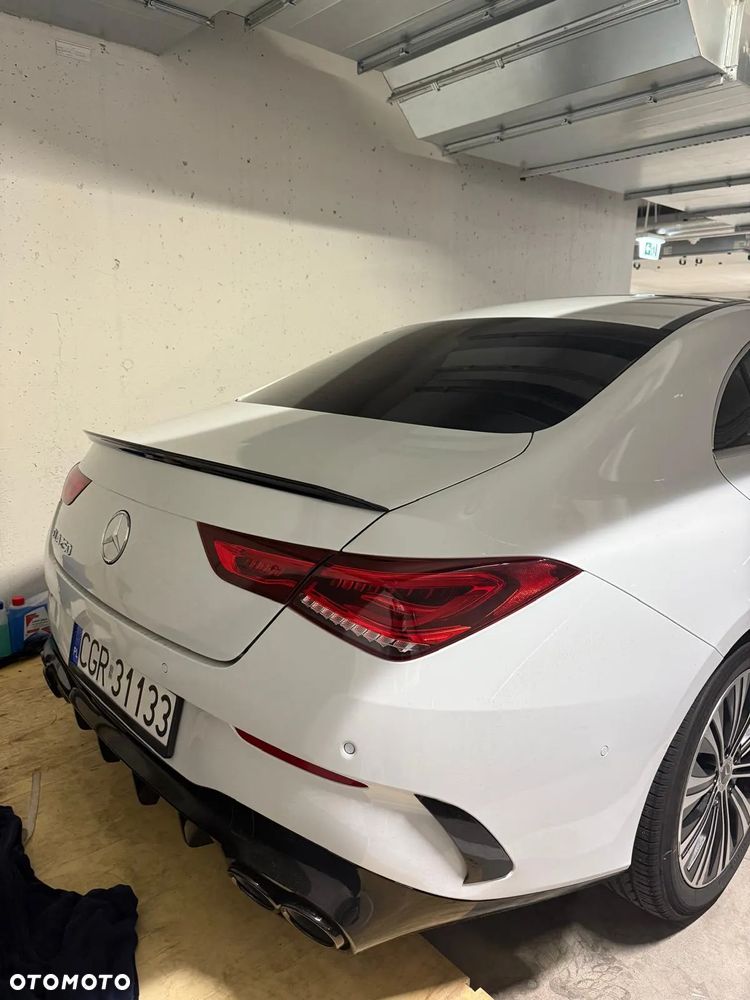 Mercedes-Benz CLA 250 Progressive 7G-DCT - 32