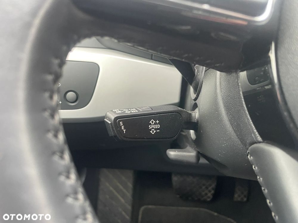 Audi A4 Avant 35 TDI S tronic - 27