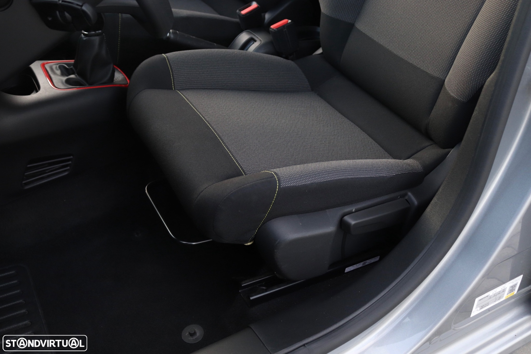 Citroën C3 Pure Tech Live - 27