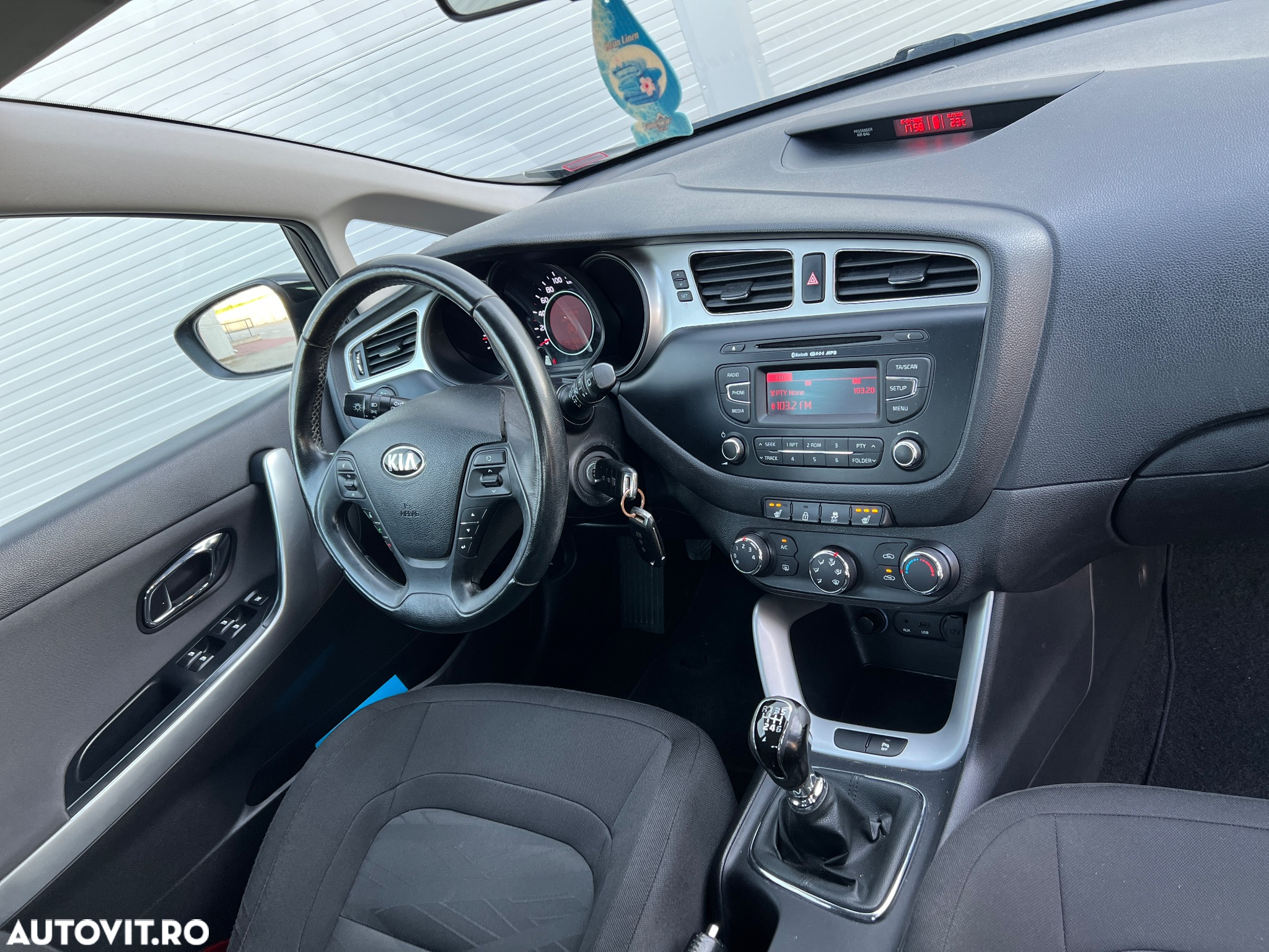 Kia Ceed 1.6 DSL Star - 9
