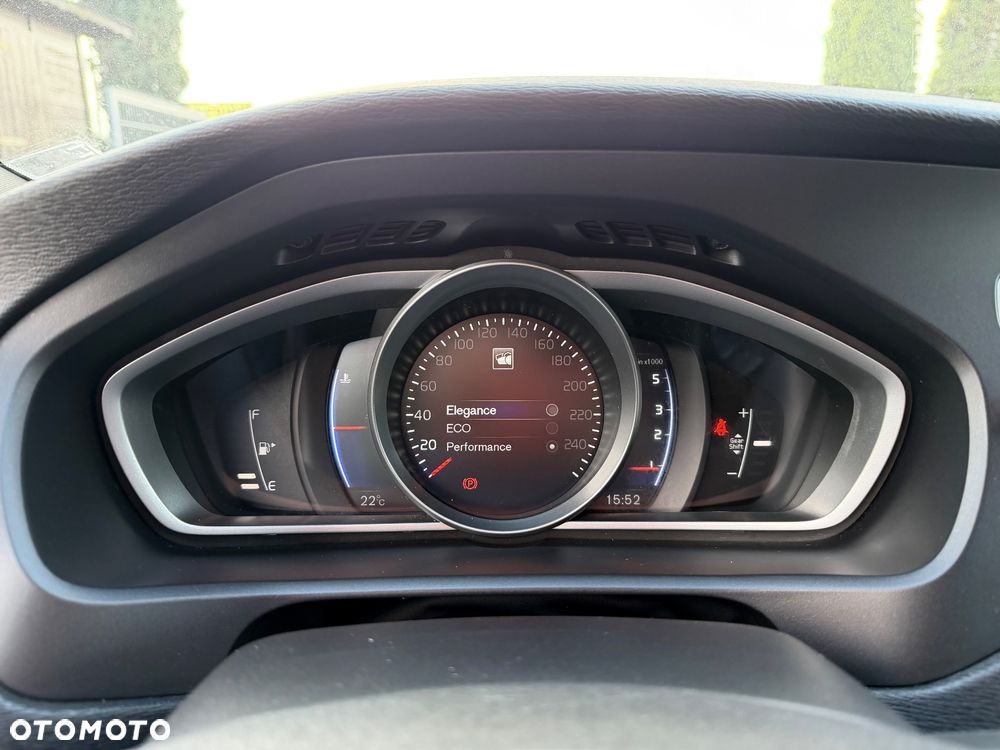 Volvo V40 D2 RDesign - 24