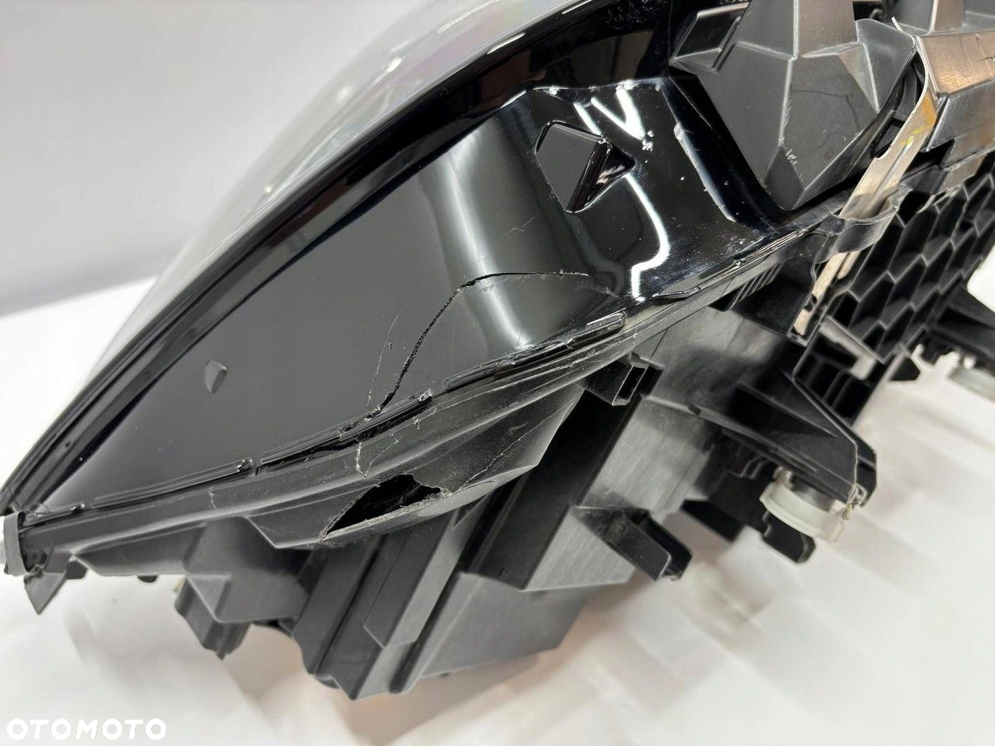 BMW X5 G05 Lampa Prawa Przód Przednia 9481790 - 10