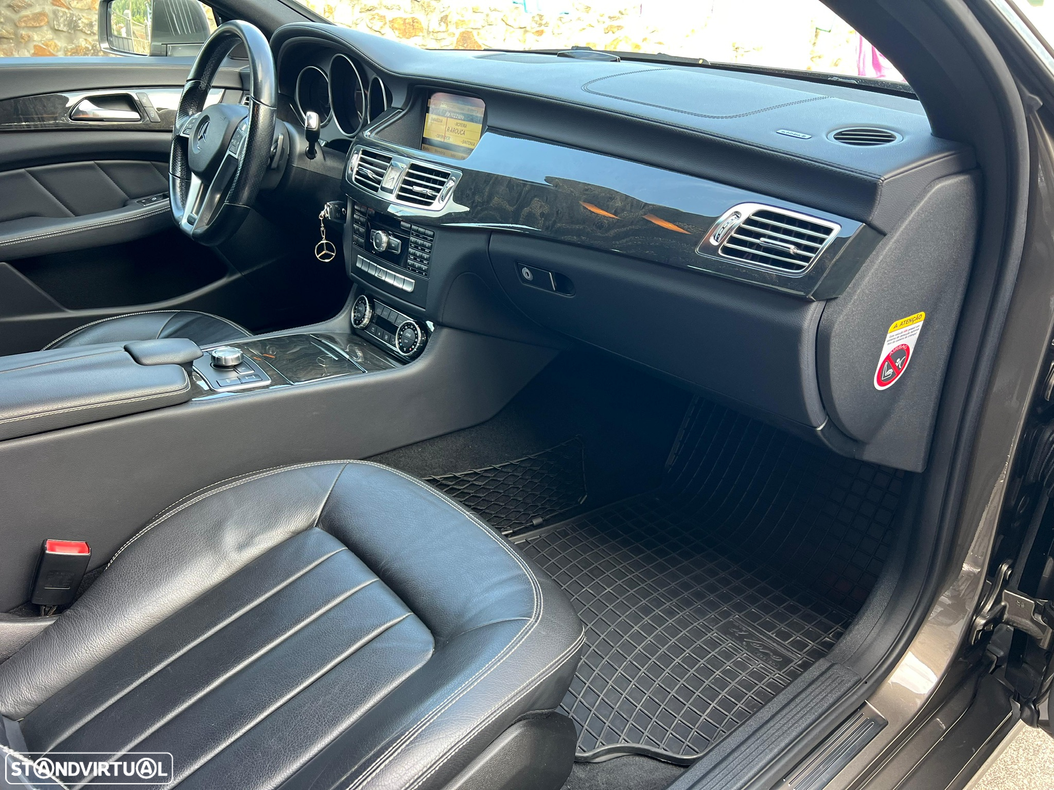 Mercedes-Benz CLS 350 - 9