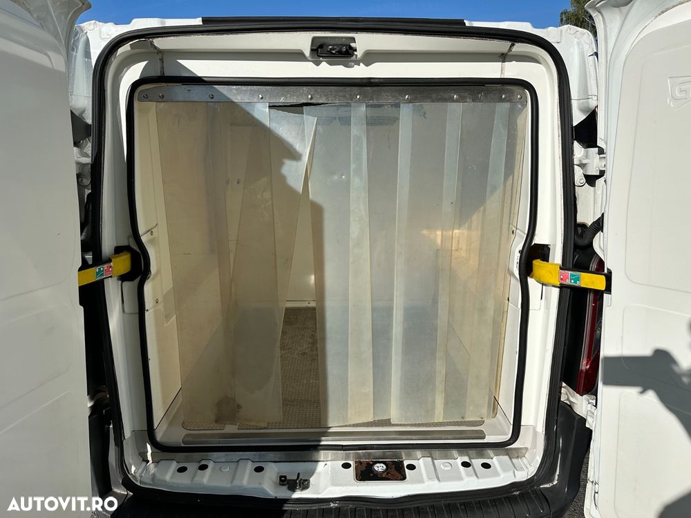 Ford Transit Custom - 13