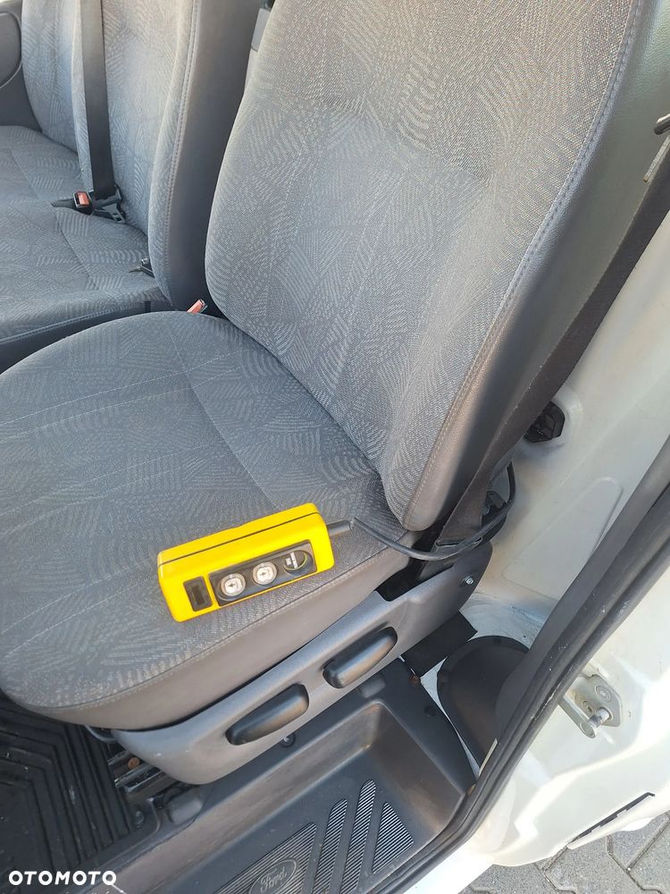 Ford Transit - 16