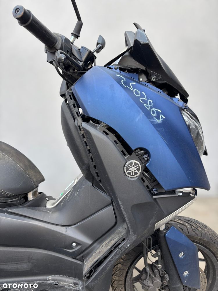 Yamaha X-max - 17