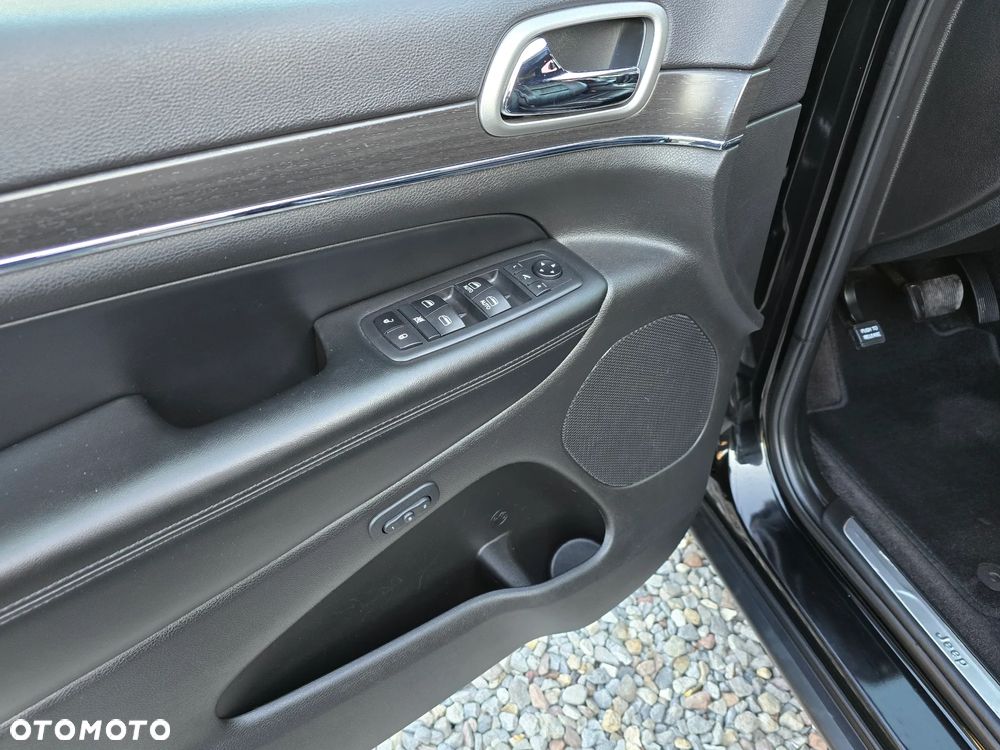 Jeep Grand Cherokee 3.6 V6 Pentastar 4WD Automatik Limited - 33