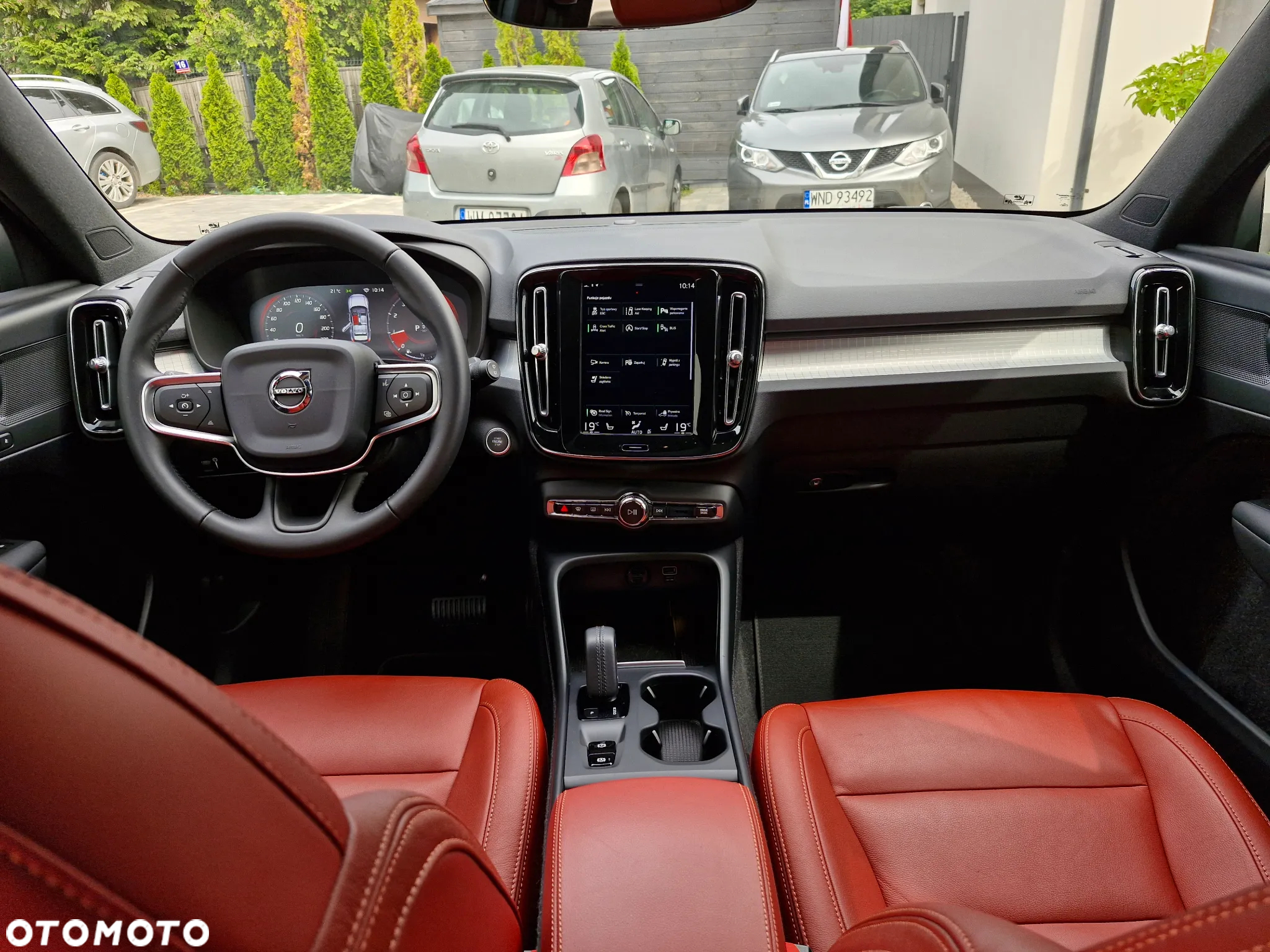 Volvo XC 40 T5 AWD Momentum Pro - 23