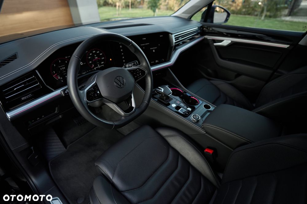 Volkswagen Touareg 3.0 V6 TDI 4Motion Elegance - 21