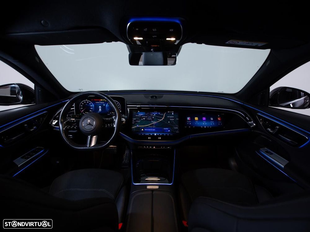 Mercedes-Benz E 300 de 4Matic 9G-TRONIC AMG Line - 7