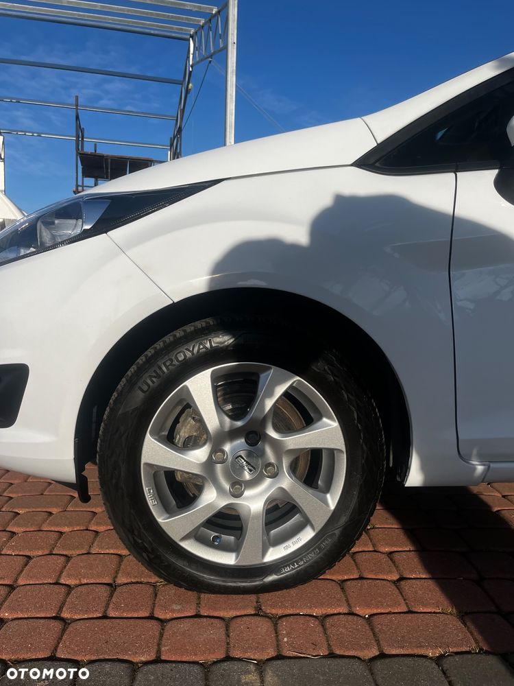 Ford Fiesta - 11
