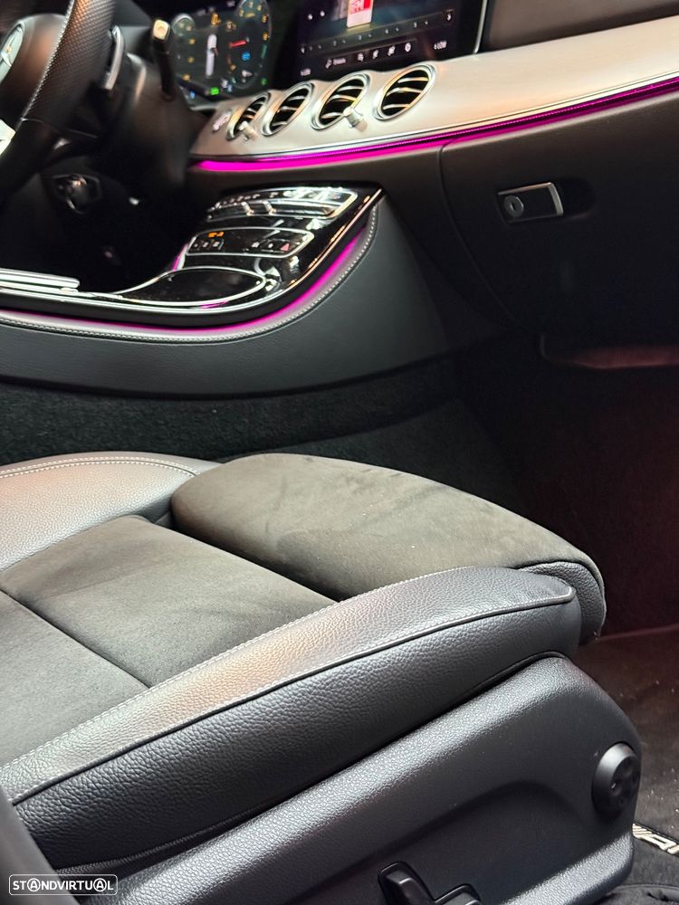 Mercedes-Benz E 300 de 4Matic 9G-TRONIC AMG Line - 12