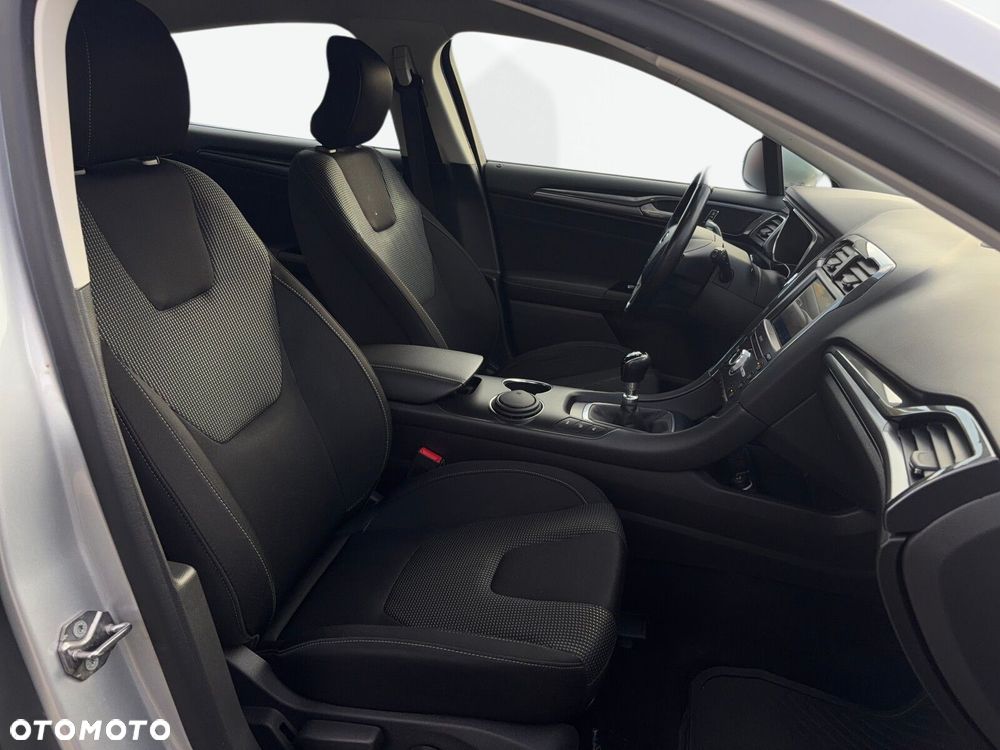 Ford Mondeo 2.0 EcoBlue Titanium - 14