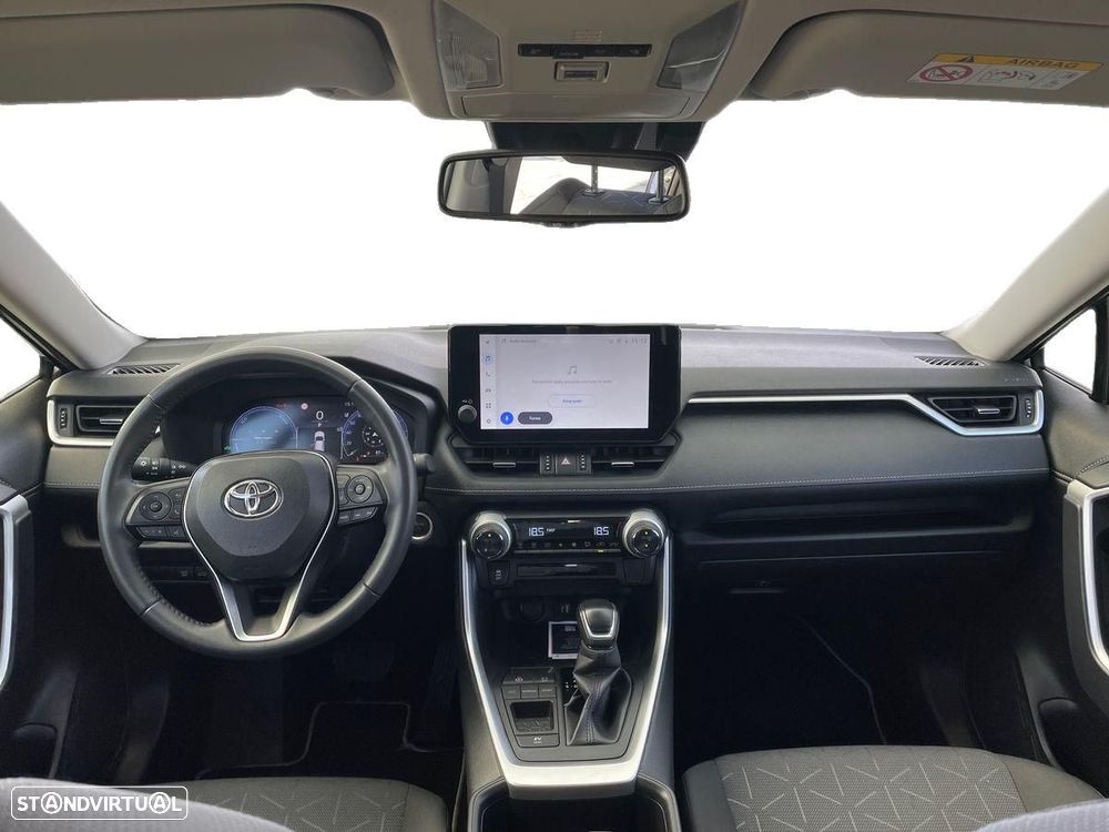 Toyota RAV4 - 8
