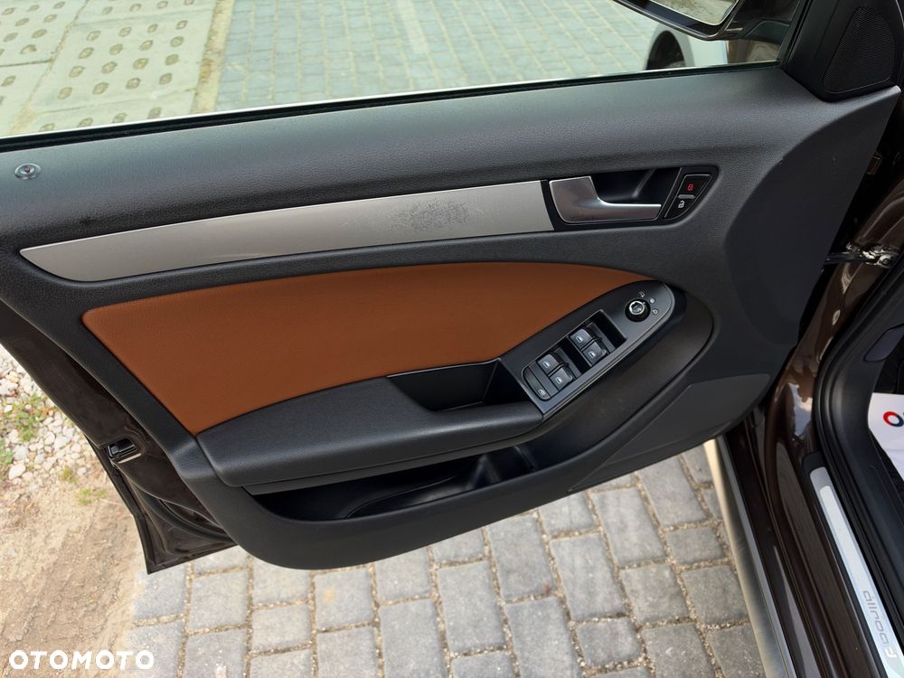 Audi A4 Allroad 2.0 TFSI S tronic - 19