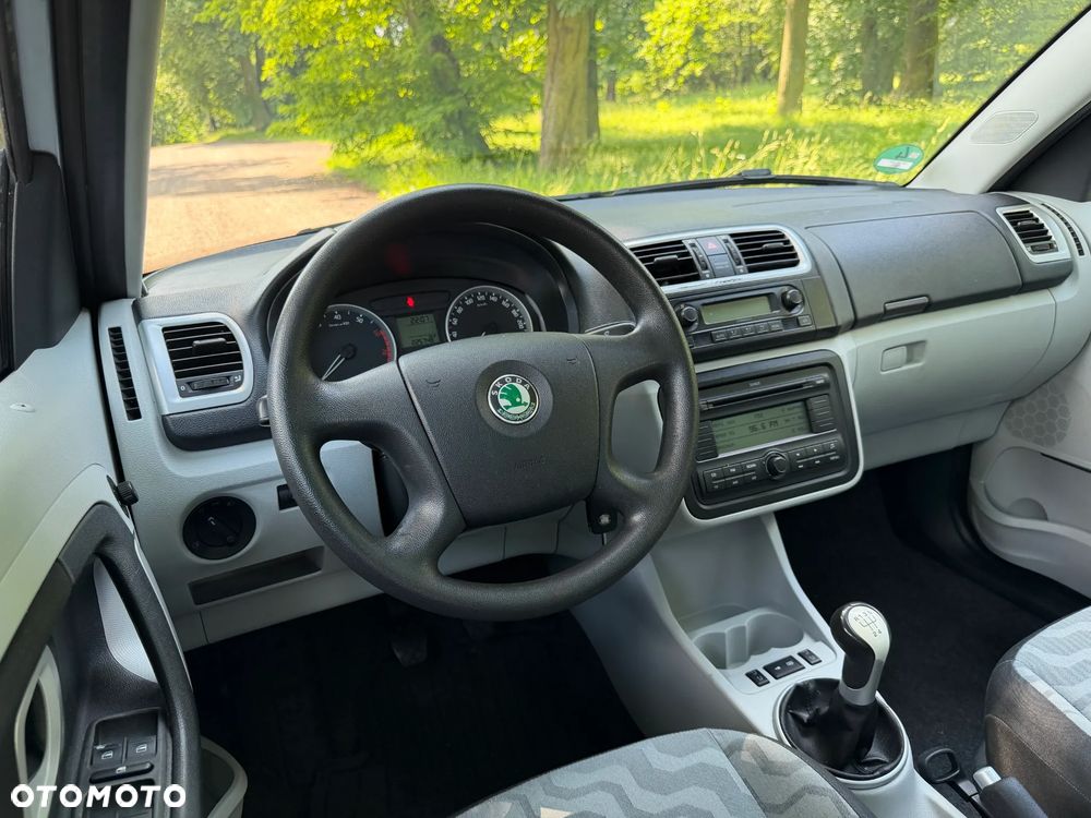 Skoda Roomster 1.6 16V Comfort PLUS EDITION - 20