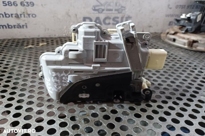 Broasca usa fata stanga 3C1837015A Volkswagen VW Golf 5 [2003 - 2009] - 5