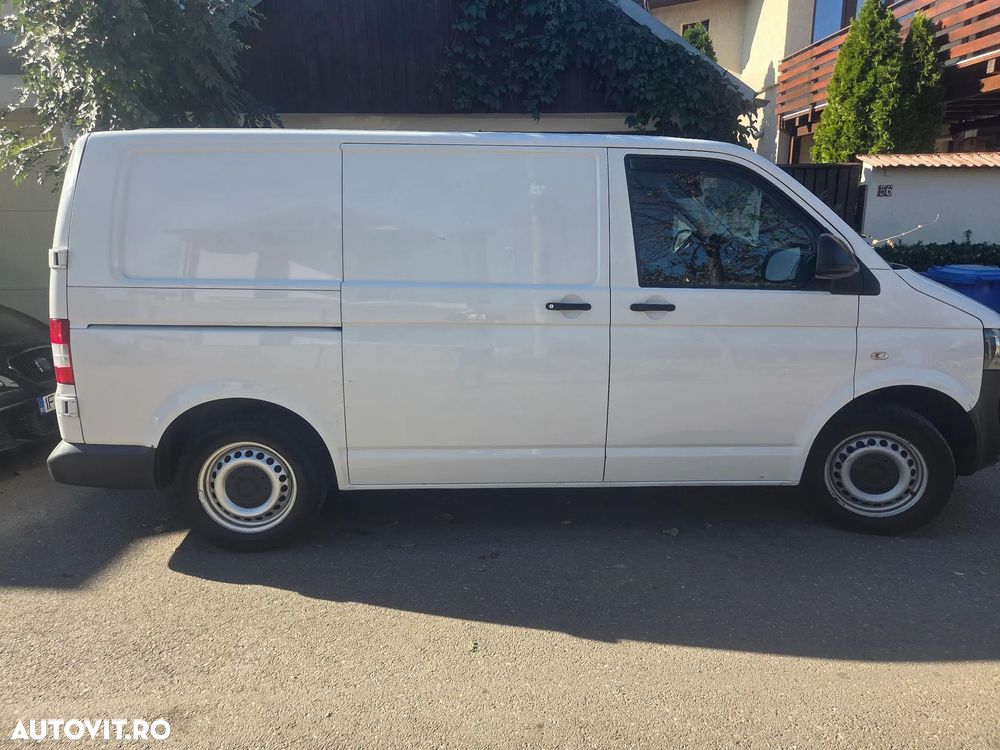 Volkswagen Transporter - 8