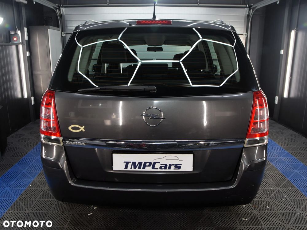 Opel Zafira - 21