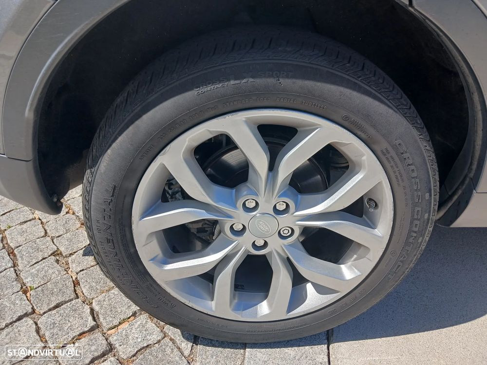 Land Rover Discovery Sport 2.0 TD4 HSE Luxury 7L Auto - 23