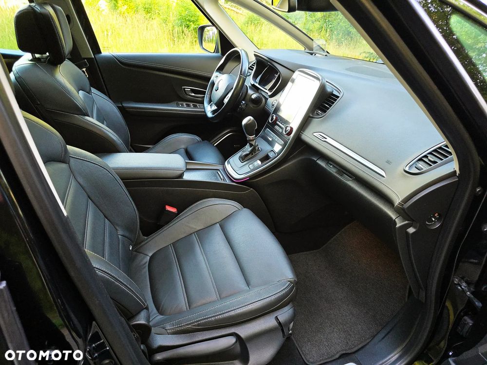 Renault Grand Scenic Gr 1.3 TCe FAP Bose EDC - 8