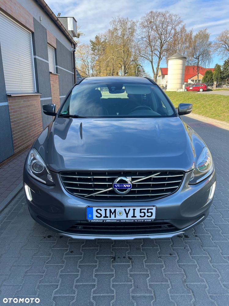 Volvo XC 60 D3 Geartronic Momentum - 28