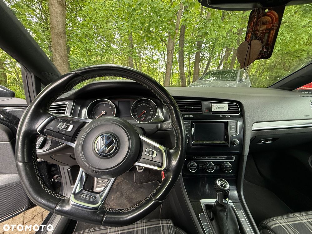 Volkswagen Golf GTD BlueMotion Technology - 19