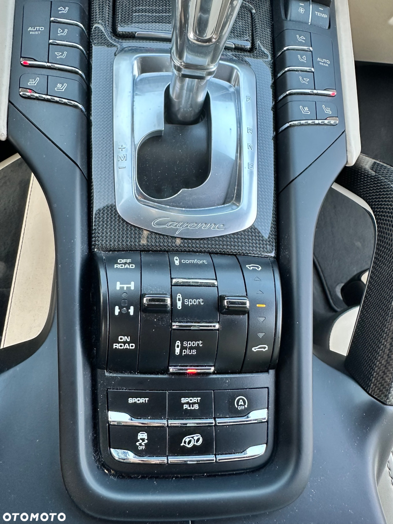 Porsche Cayenne Turbo - 26