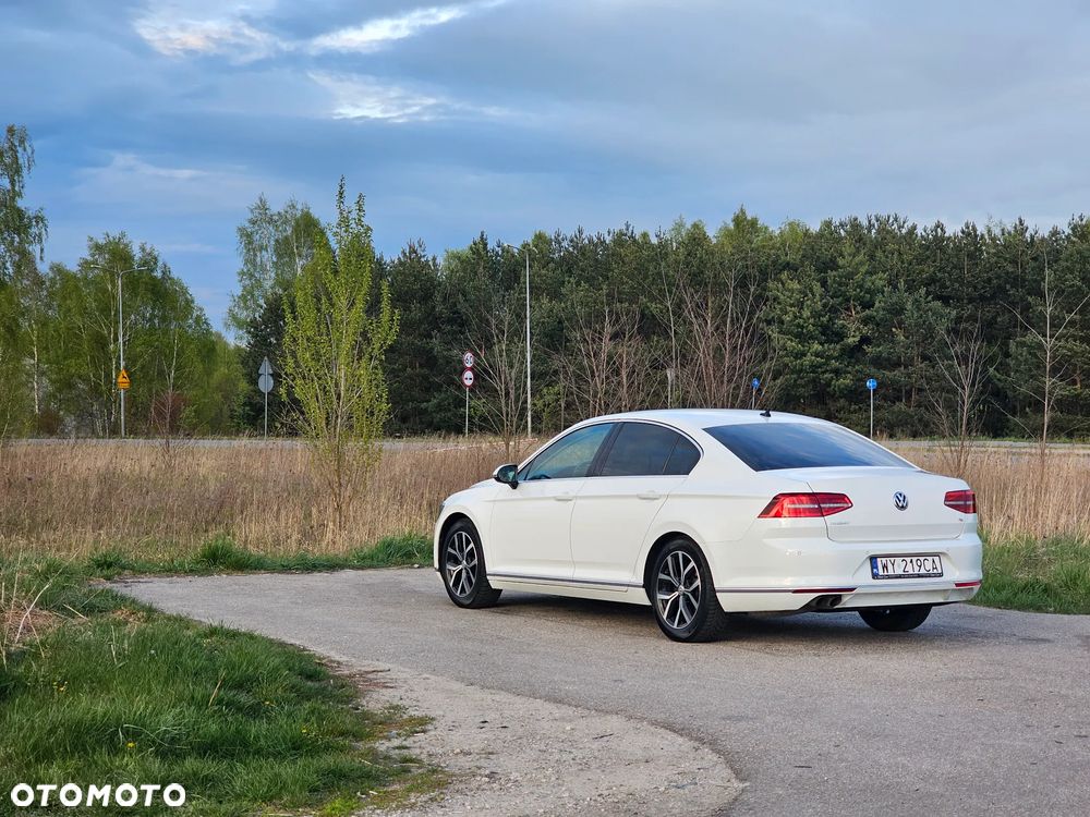 Volkswagen Passat 1.8 TSI BMT Highline - 10