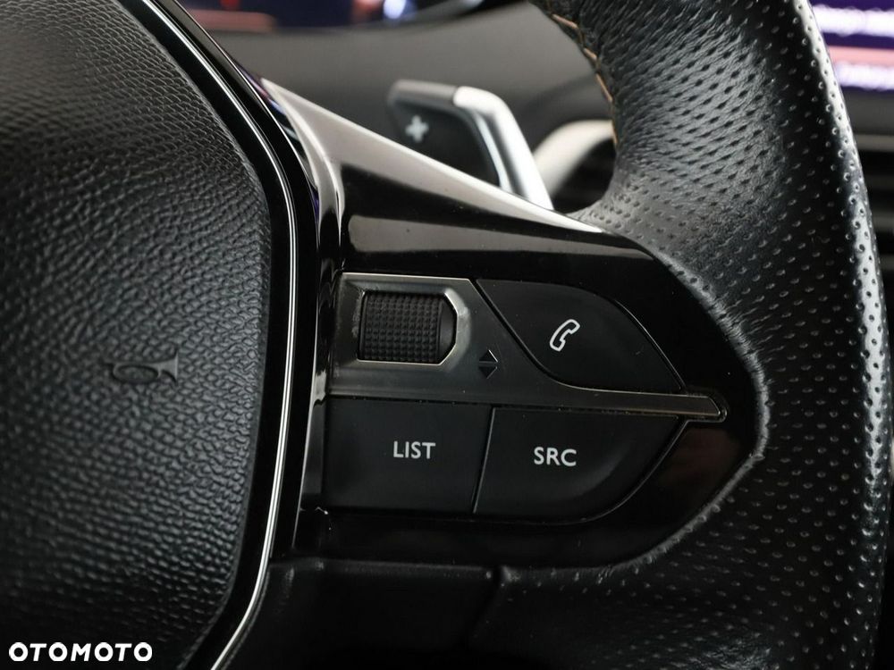 Peugeot 3008 1.5 BlueHDi GT Pack S&S EAT8 - 33