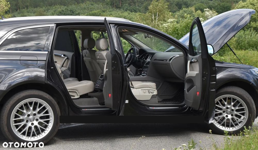 Audi Q7 - 4