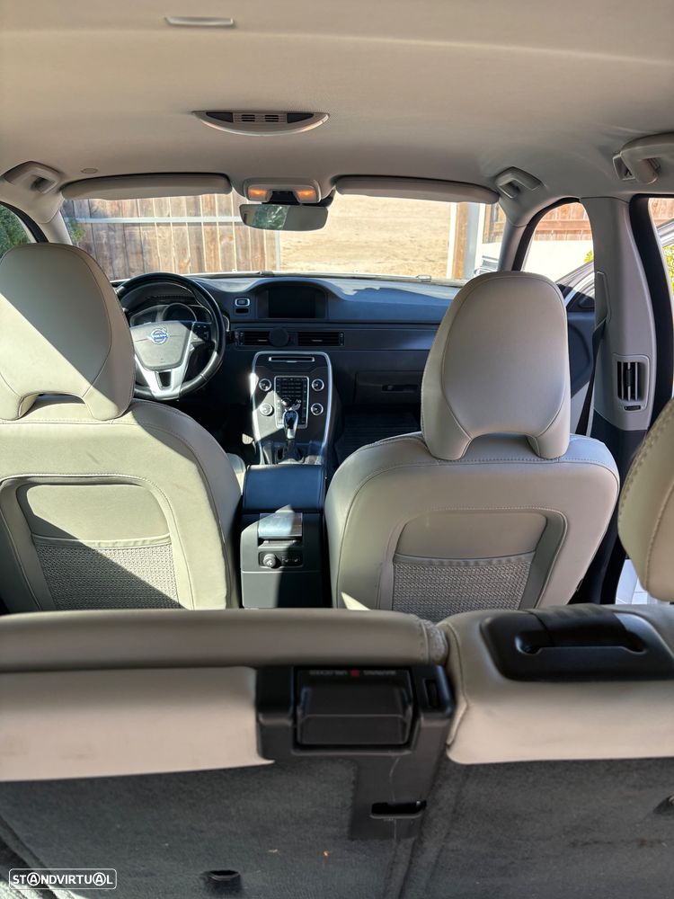 Volvo XC 70 - 7