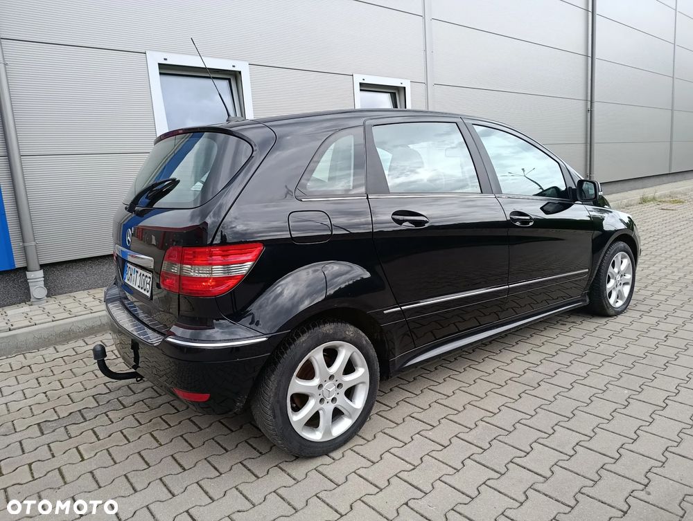 Mercedes-Benz Klasa B 160 BlueEFFICIENCY - 17