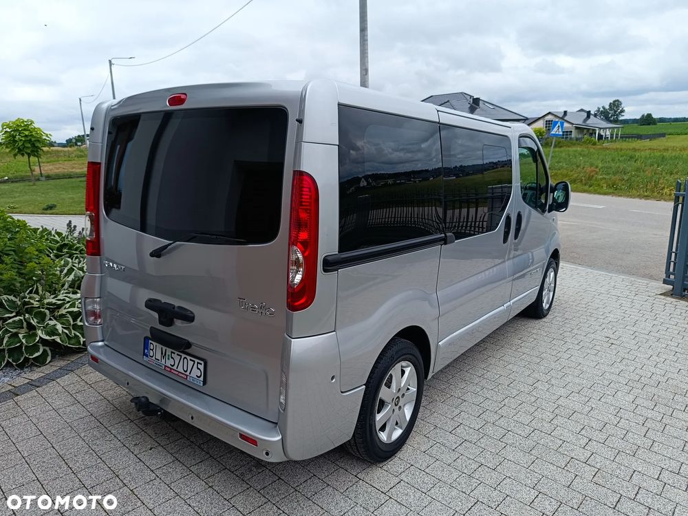 Renault Trafic L1H1 Passenger Lux - 7