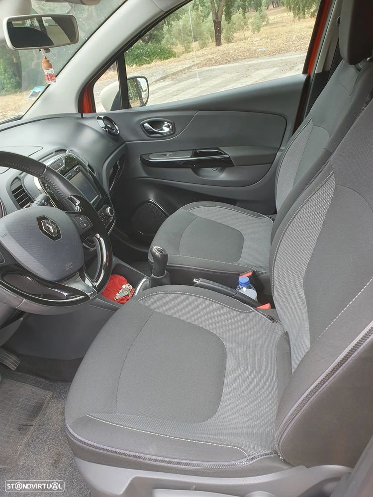 Renault Captur 0.9 TCE - 12