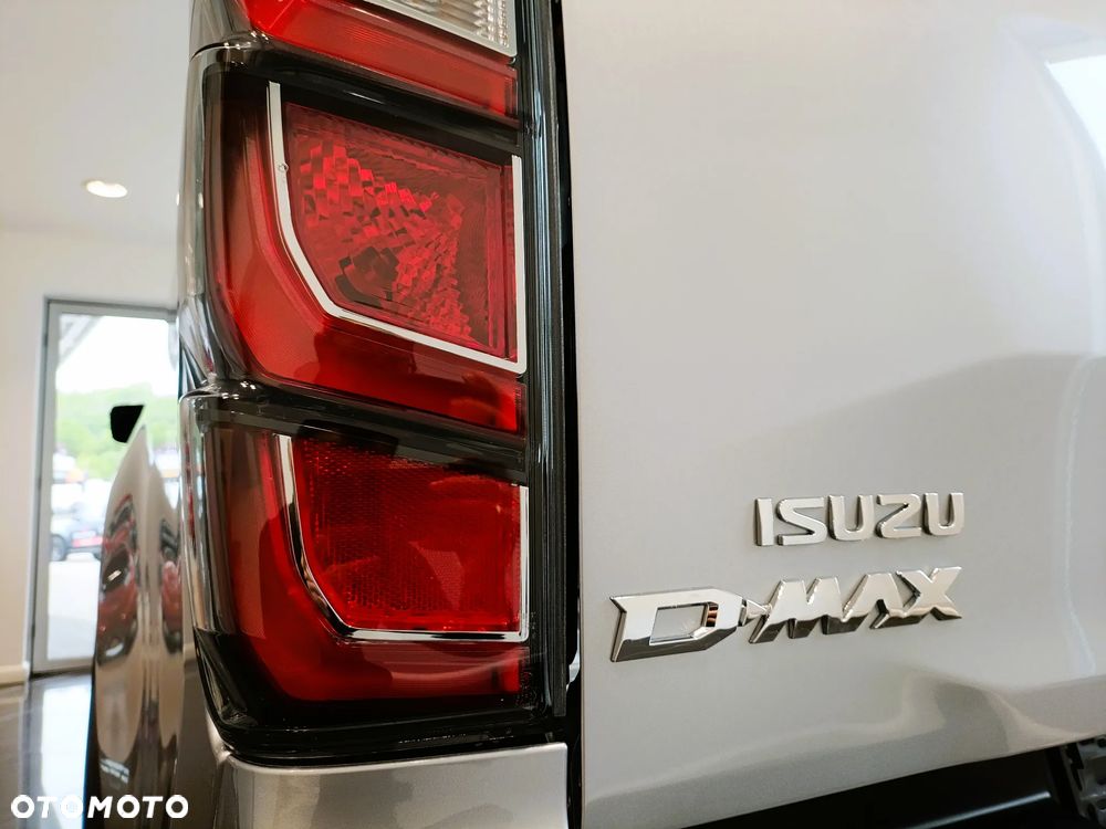 Isuzu D-Max 1.9 DC LSE - 16