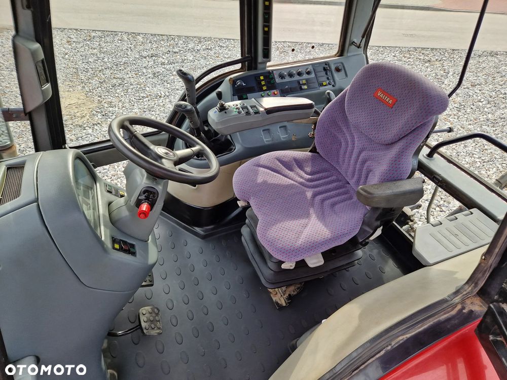 Valtra T120 - 7