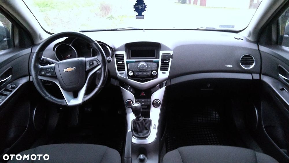 Chevrolet Cruze 1.6 LT - 7