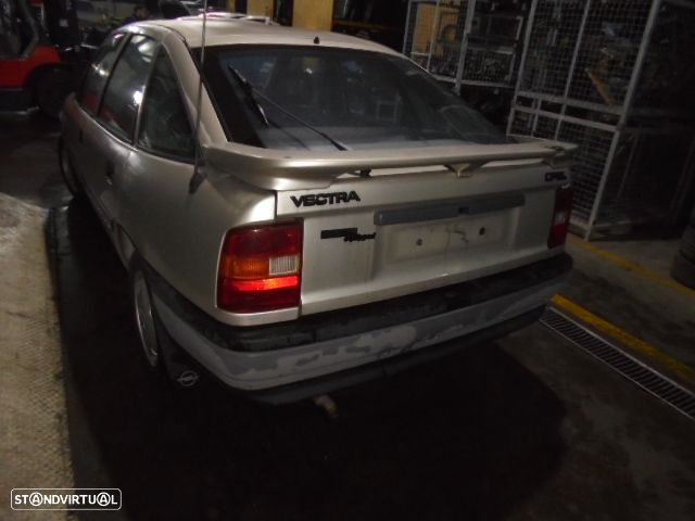 Carro MOT: 14NV CXVEL:A29411W429 OPEL VECTRA A CC 1995 1.4 75CV 5P CINZA GASOLINA - 2