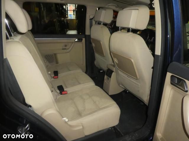 Volkswagen Touran 2.0 TDI Trendline - 10
