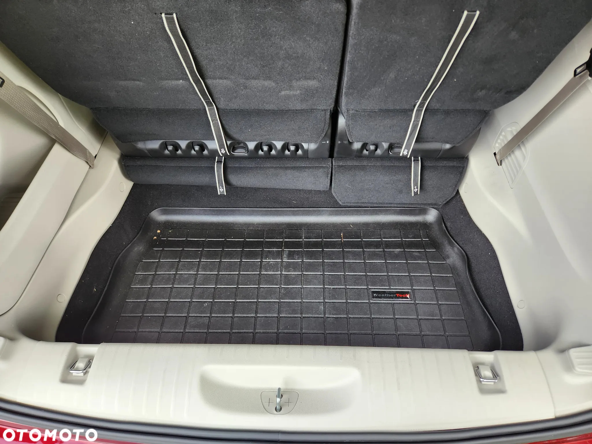 Chrysler Pacifica - 25