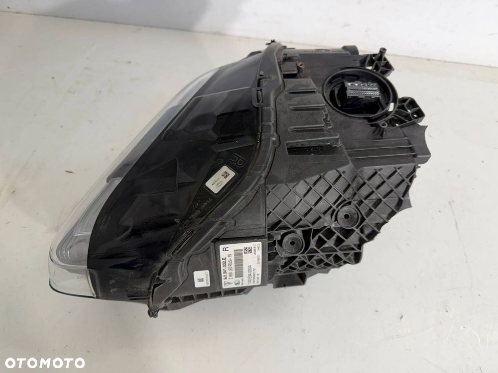 lampa prawy przód prawa przednia porsche taycan 9j1 eu - 8