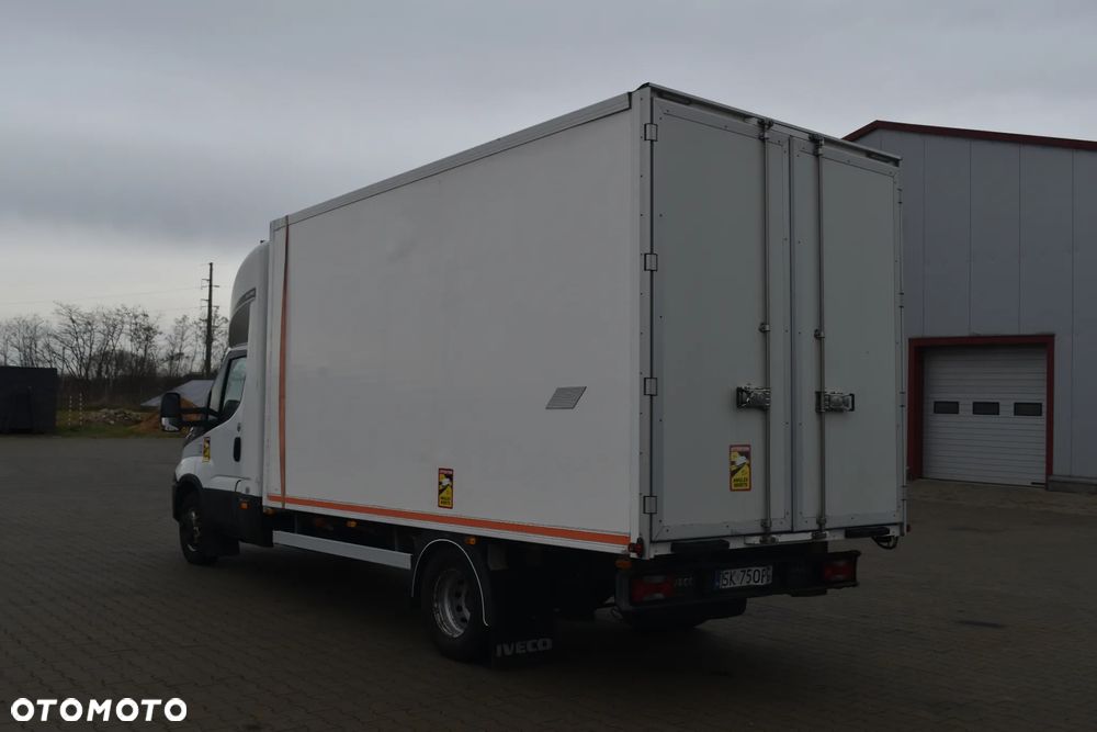 Iveco Daily 70C18 - 5