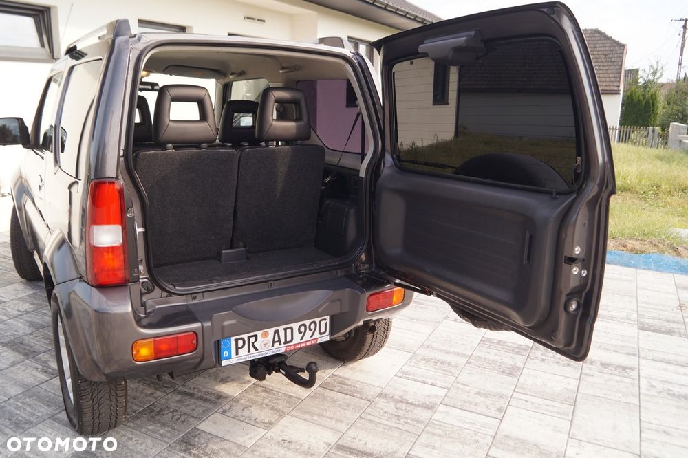 Suzuki Jimny - 35