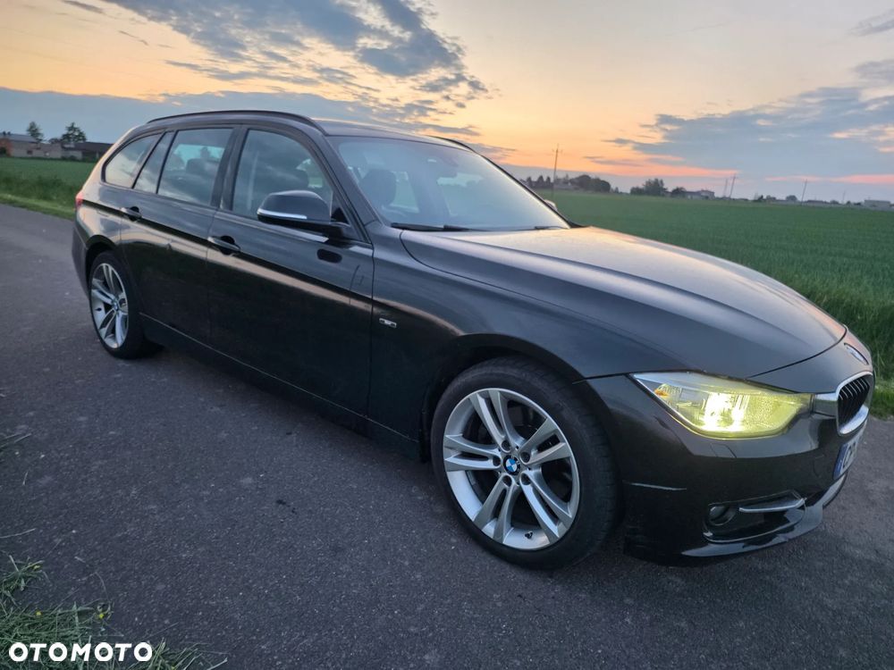 BMW Seria 3 330d Luxury Line - 15