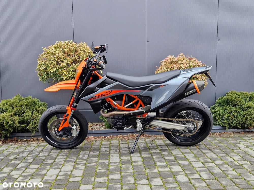 KTM SMC - 5