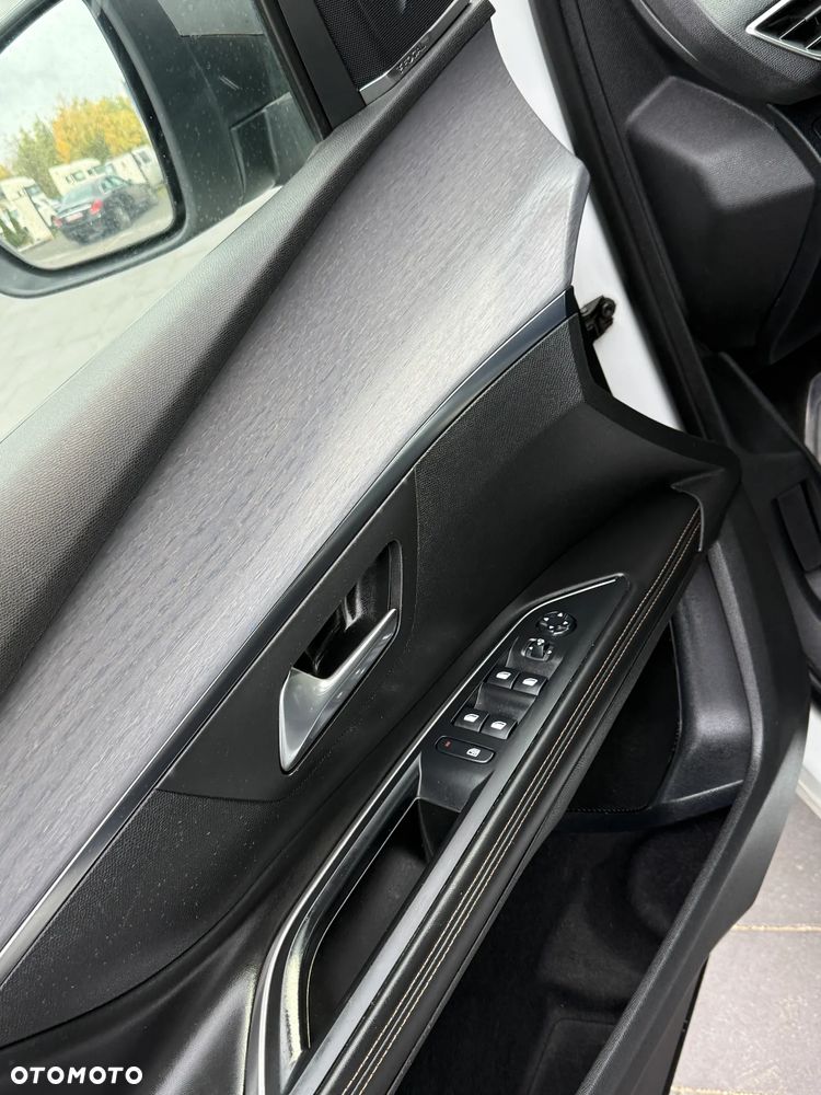 Peugeot 5008 BlueHDi 180 EAT6 GT - 7