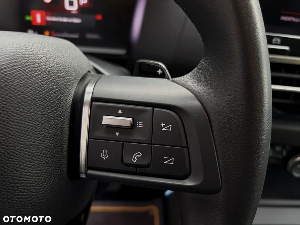 Citroën C4 PureTech 130 Stop&Start EAT8 PLUS - 25