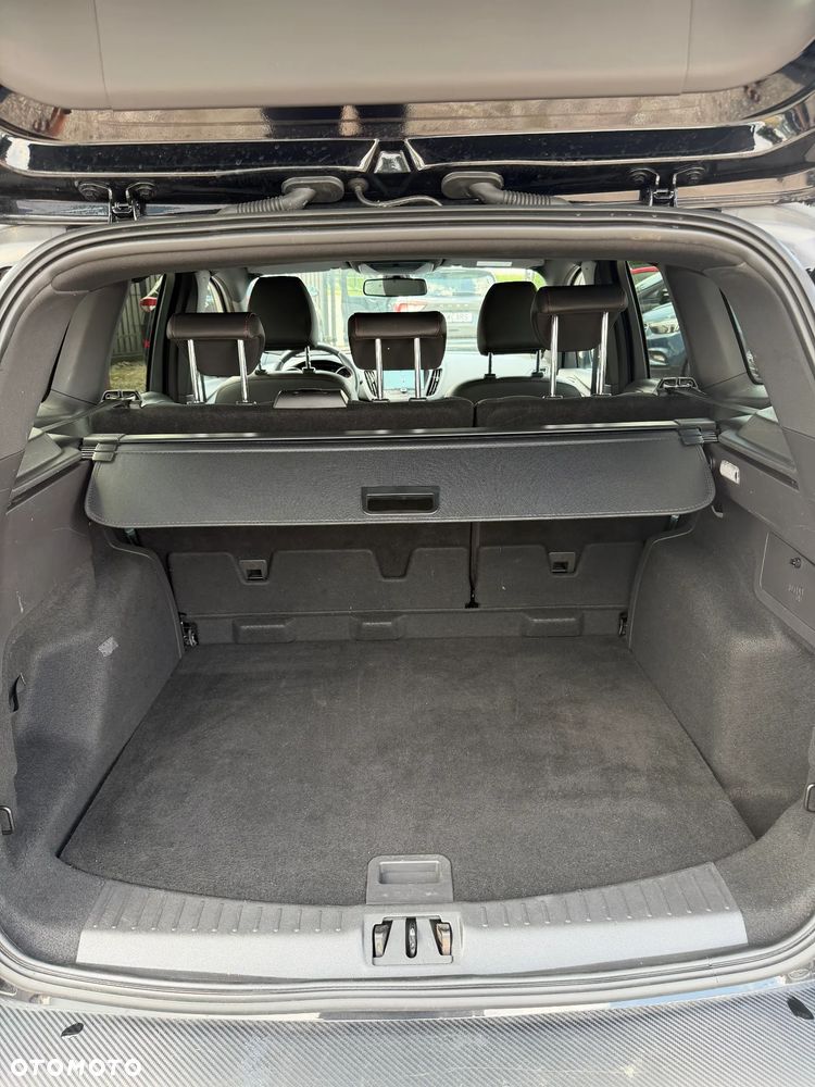 Ford Kuga 1.5 EcoBoost 4x4 ST-Line - 6
