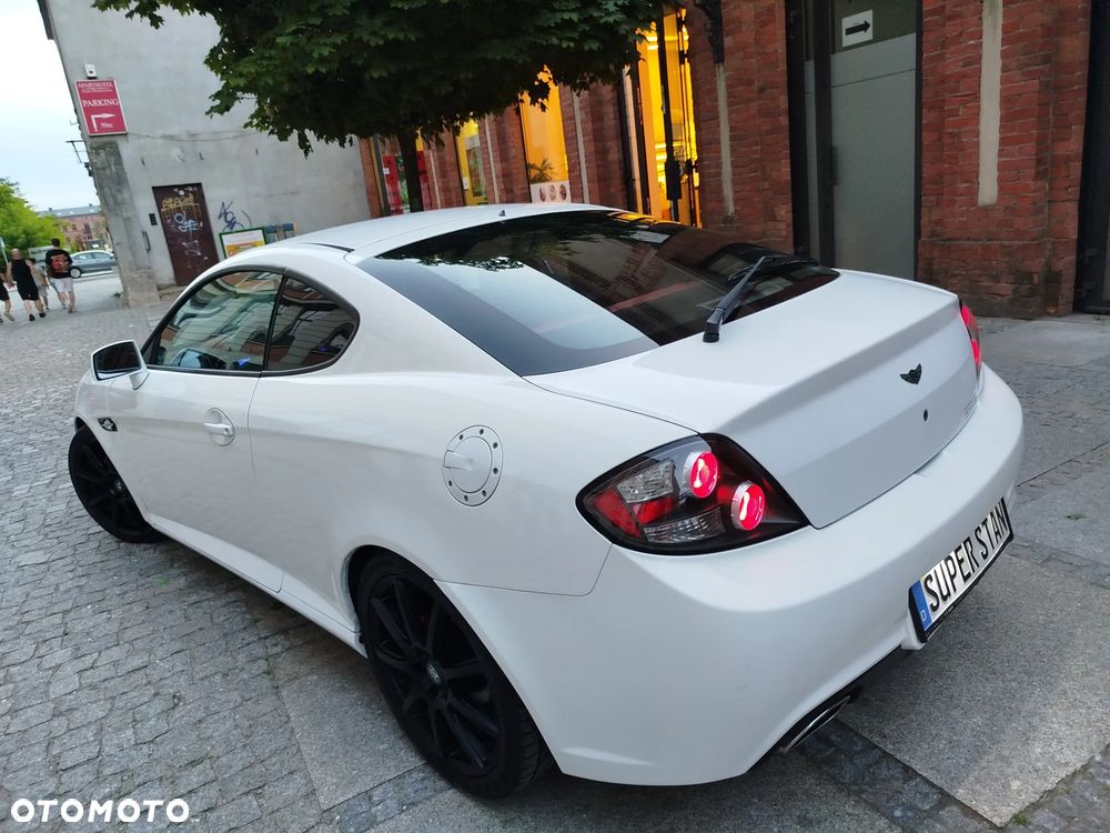 Hyundai Coupe 2.0 Dynamic - 31